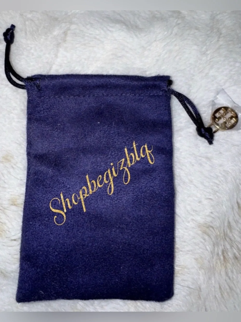 ORIGINAL TORY BURCH POUCH BAG BUY 5 GET ONE FREE $10 X 5 = $50 PLUS ONE FREE